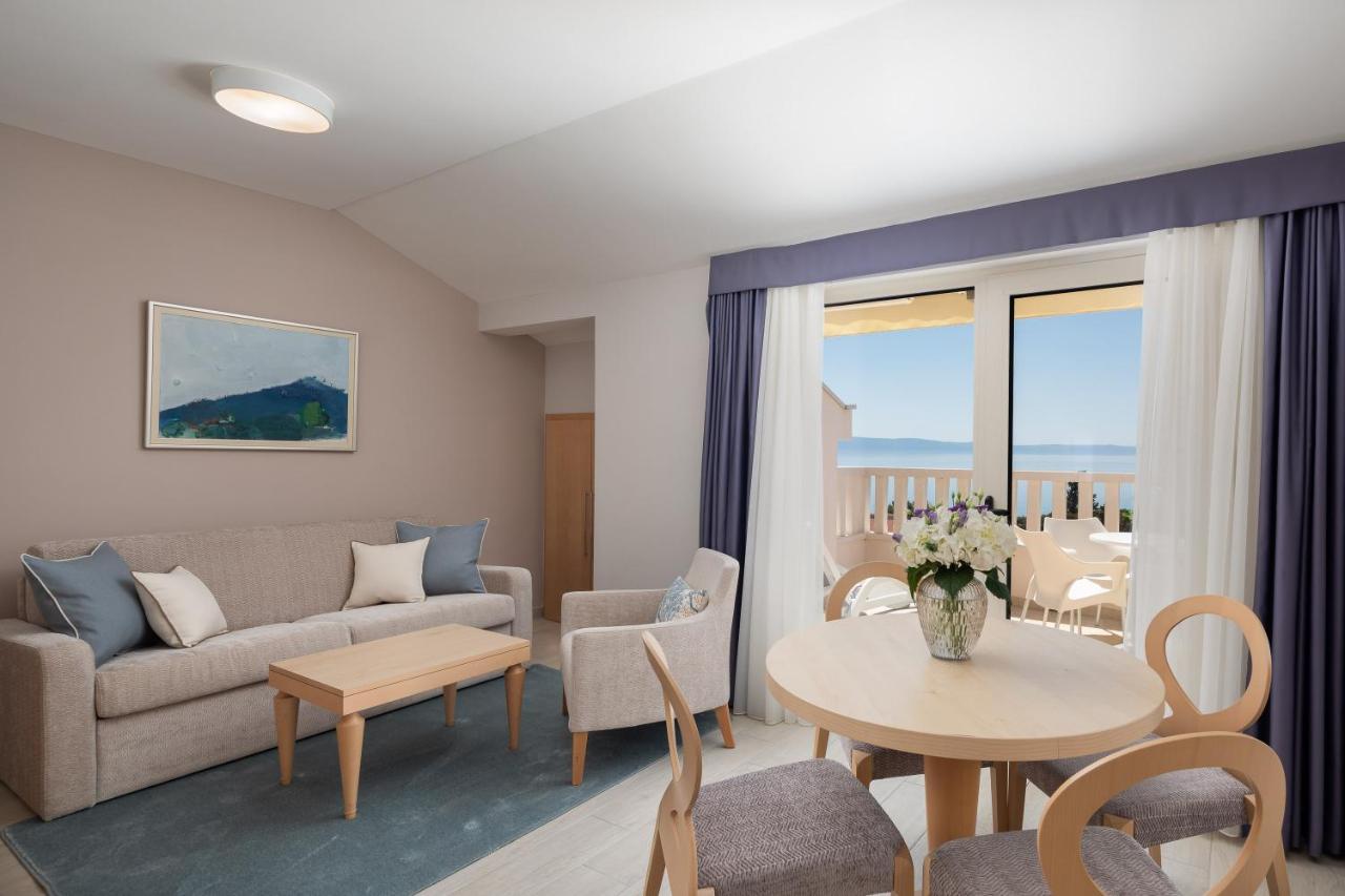 Aparthotel Flora Tučepi Eksteriør billede