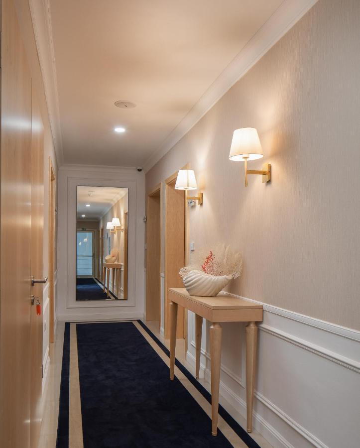 Aparthotel Flora Tučepi Eksteriør billede