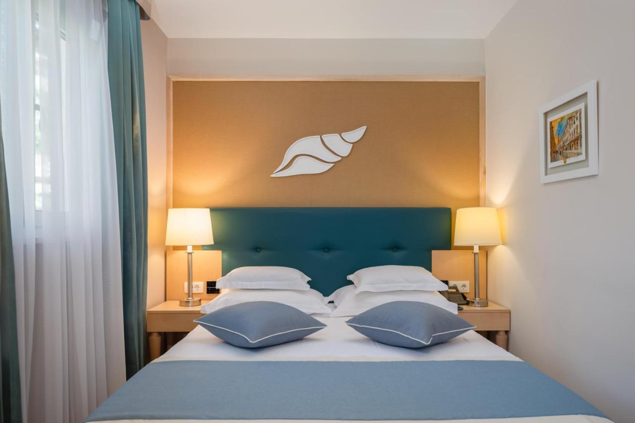 Aparthotel Flora Tučepi Eksteriør billede
